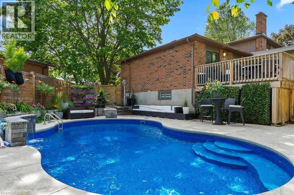 231 SOUTHWOOD Court