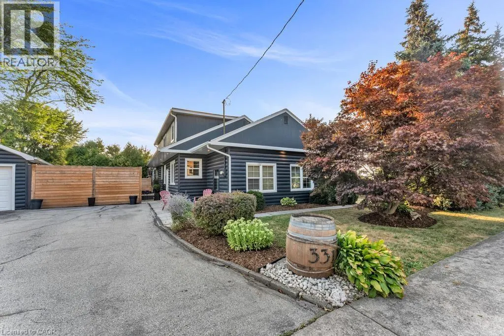 331 ST PAUL Street W