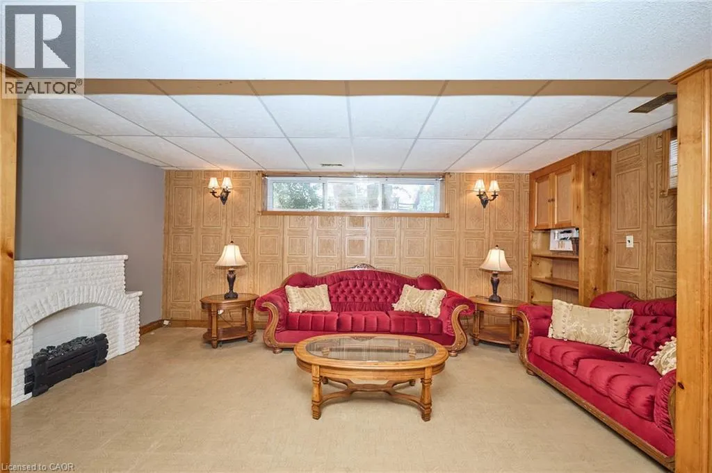 2785 LAKESHORE Road