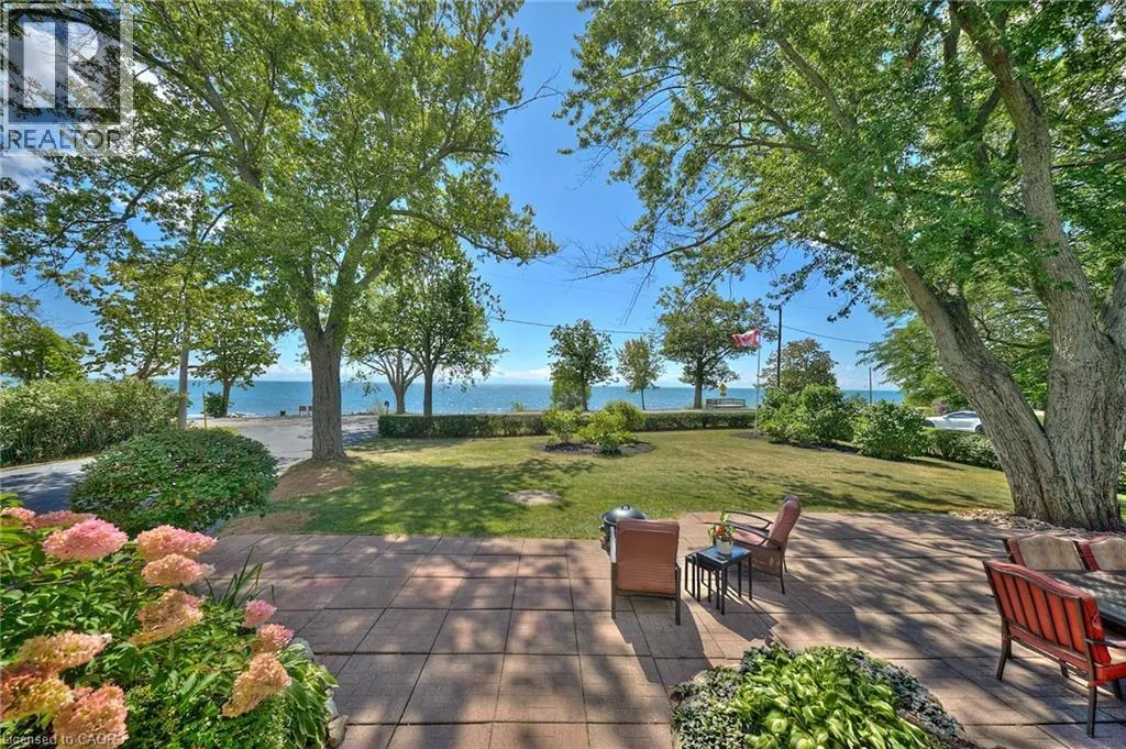 2785 LAKESHORE Road