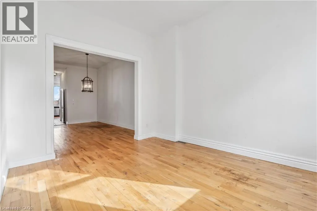 197 KING Street E Unit# Apt 2, #Apt 2