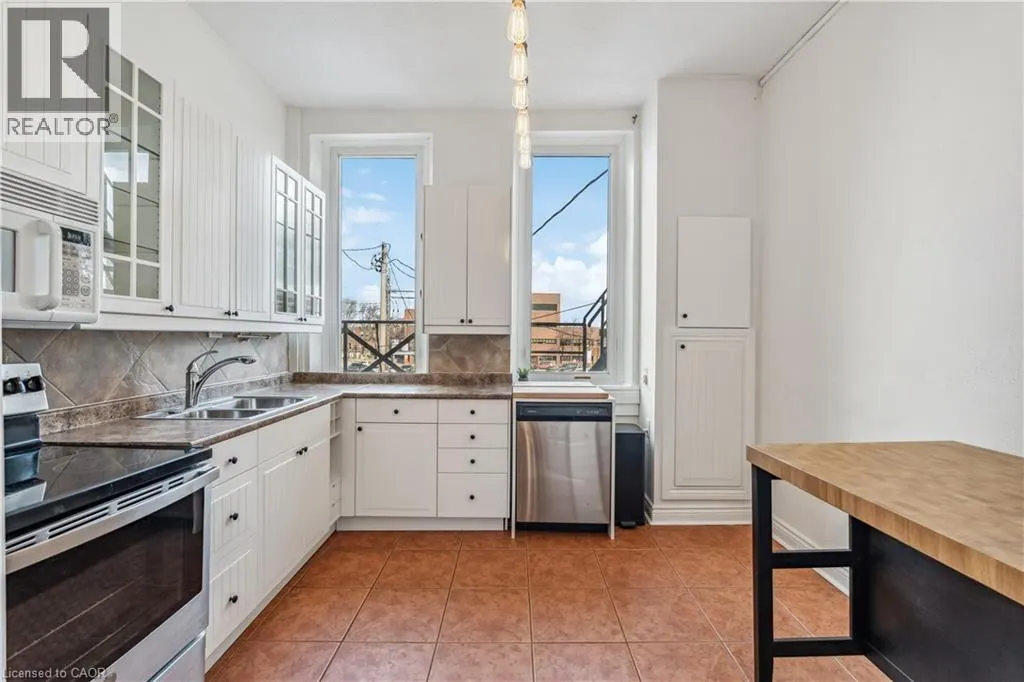 197 KING Street E Unit# Apt 2, #Apt 2