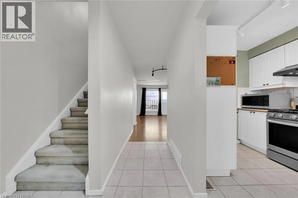 11 COLMAR Place Unit# 2, #2