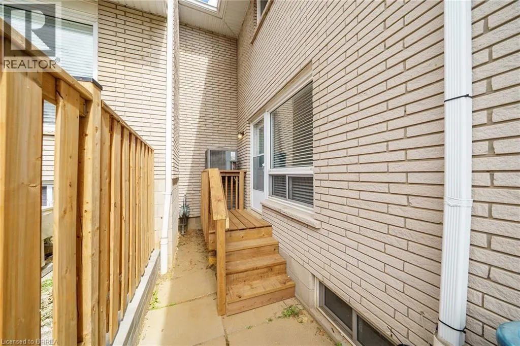 11 COLMAR Place Unit# 2, #2