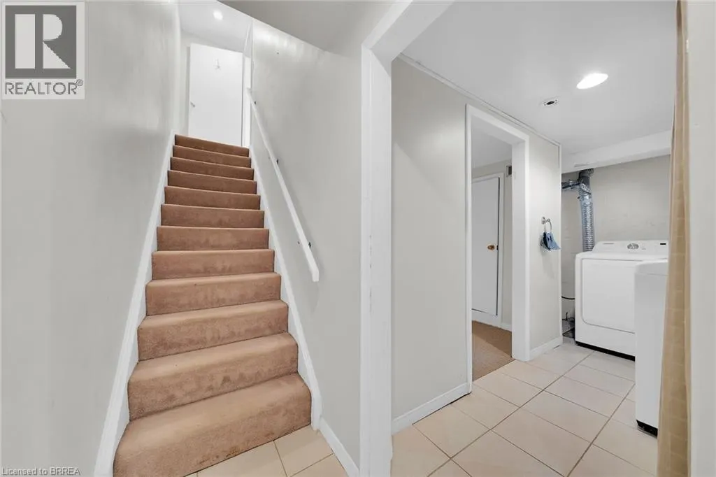 11 COLMAR Place Unit# 2, #2