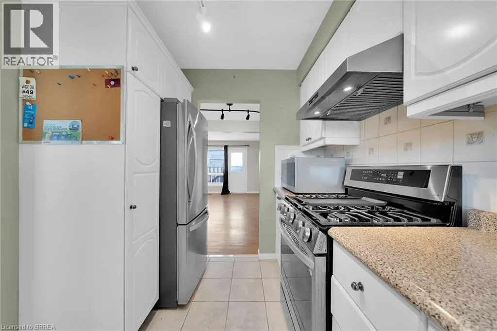 11 COLMAR Place Unit# 2, #2