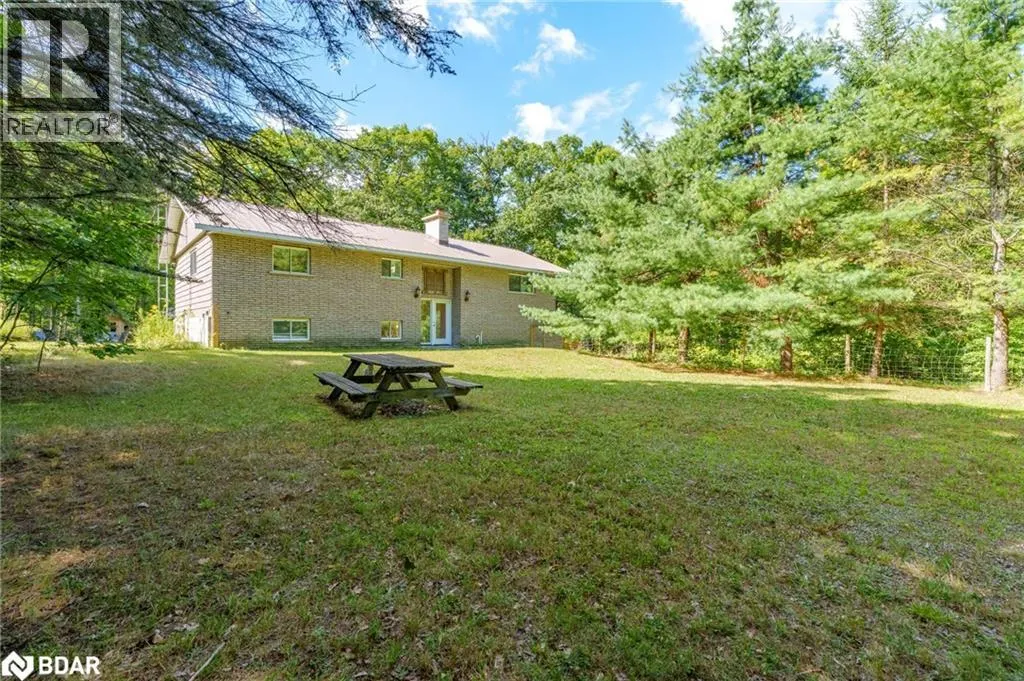 1100 MORTIMERS POINT Road