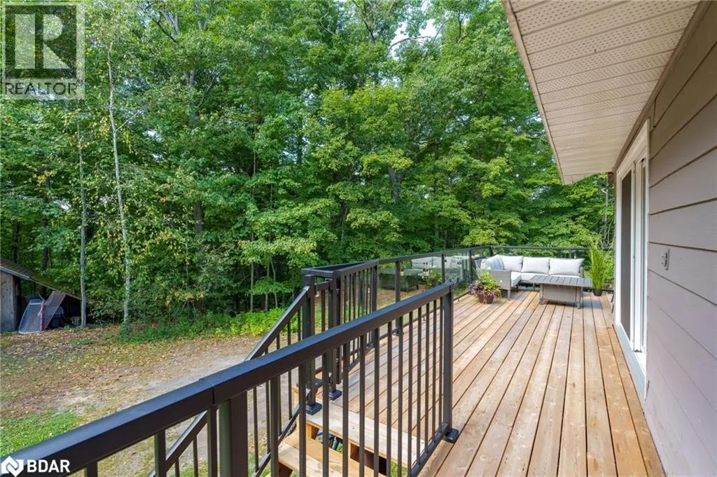 1100 MORTIMERS POINT Road