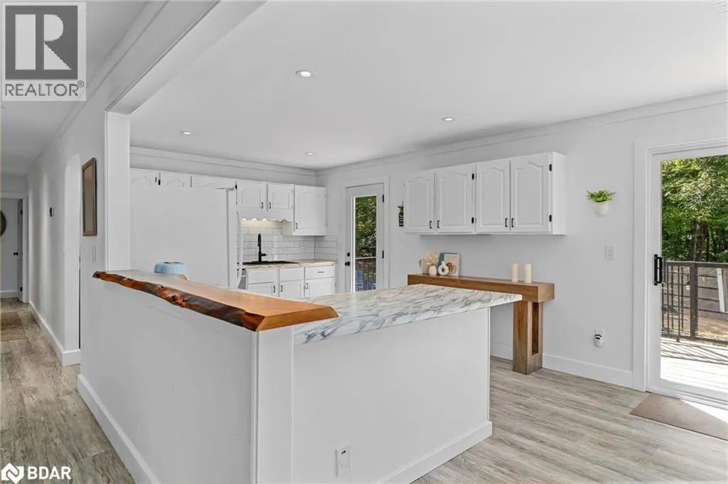 1100 MORTIMERS POINT Road