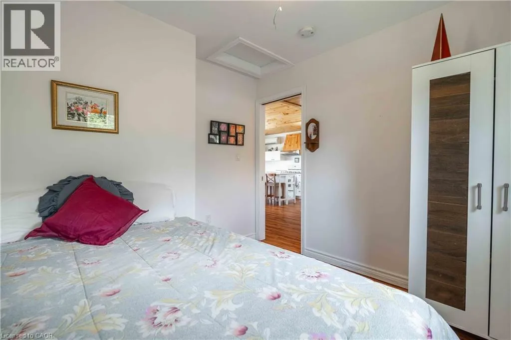 2399 LAKESHORE Road