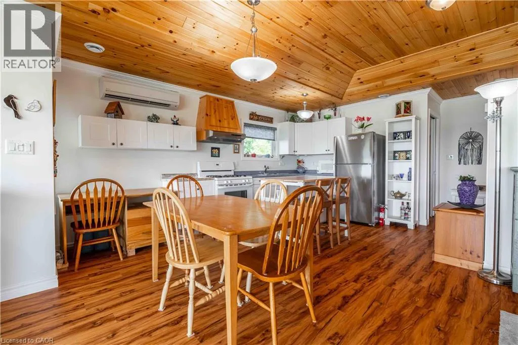 2399 LAKESHORE Road