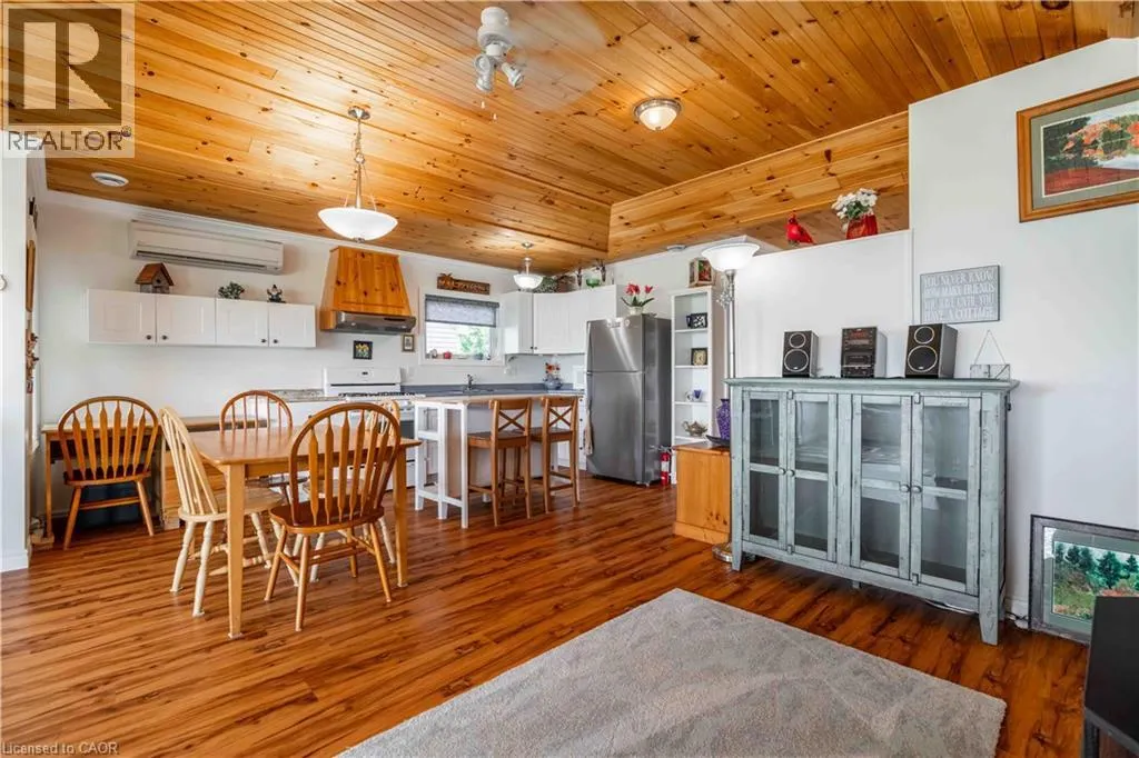 2399 LAKESHORE Road