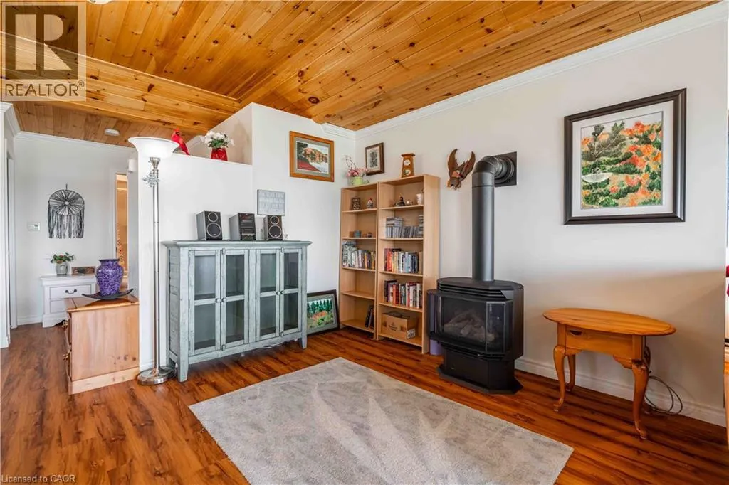 2399 LAKESHORE Road