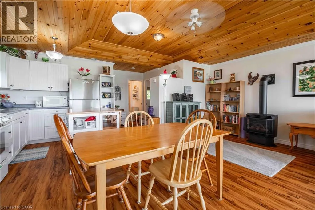 2399 LAKESHORE Road