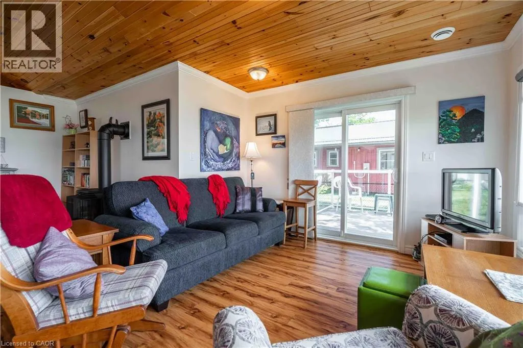 2399 LAKESHORE Road