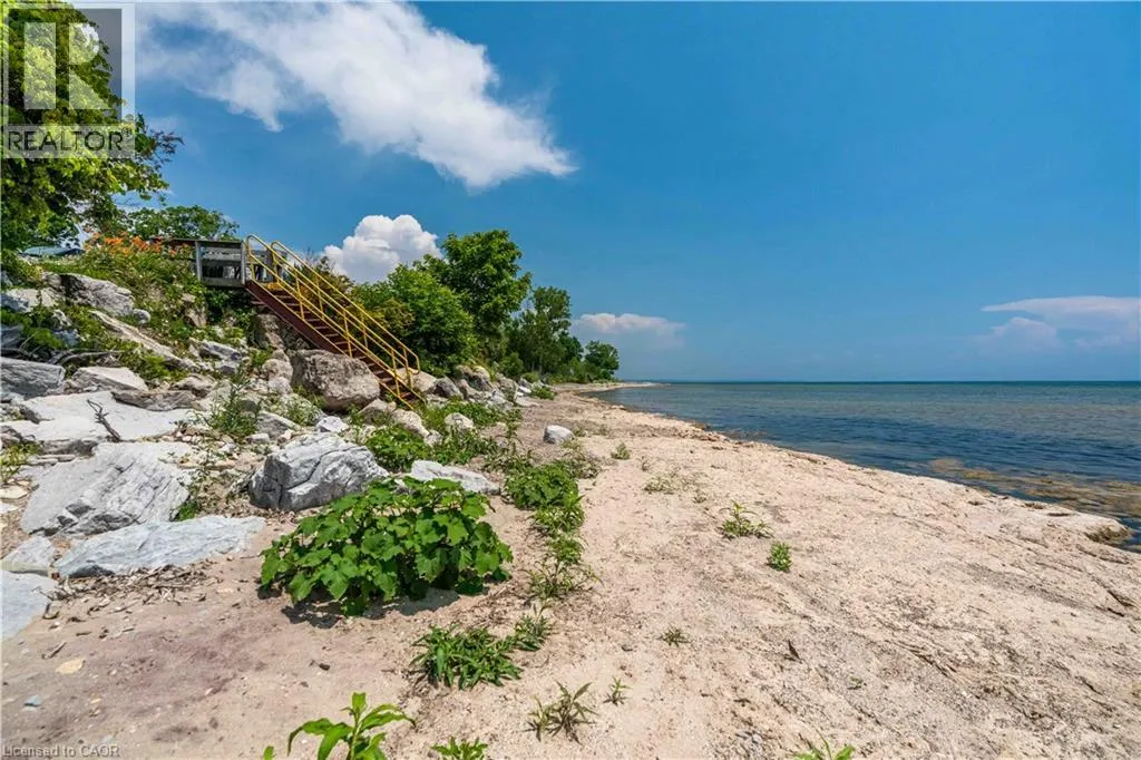 2399 LAKESHORE Road