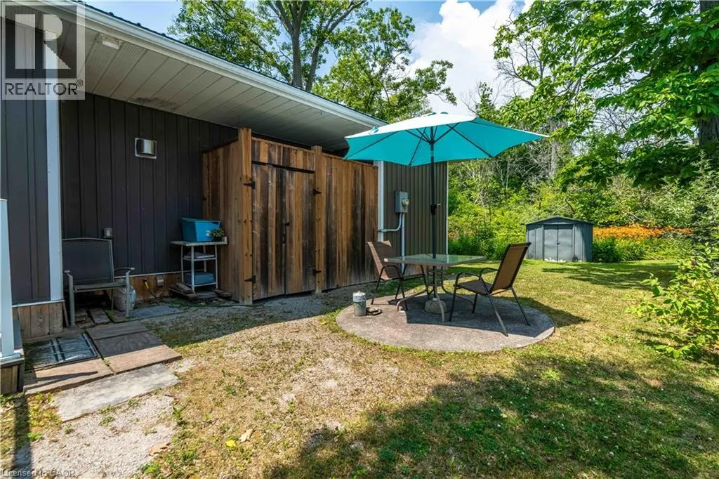 2399 LAKESHORE Road