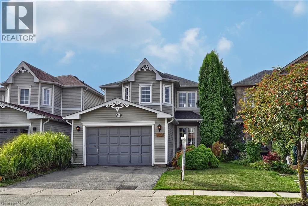 423 LANGLAW Drive
