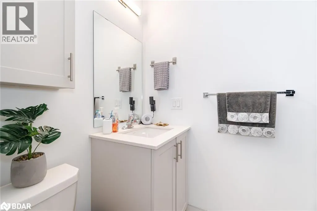 1085 DOUGLAS MCCURDY Common Unit# 111, #111