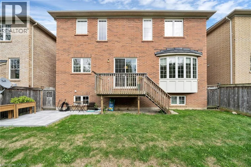 48 MONTREAL Circle
