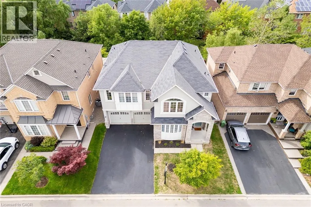 48 MONTREAL Circle