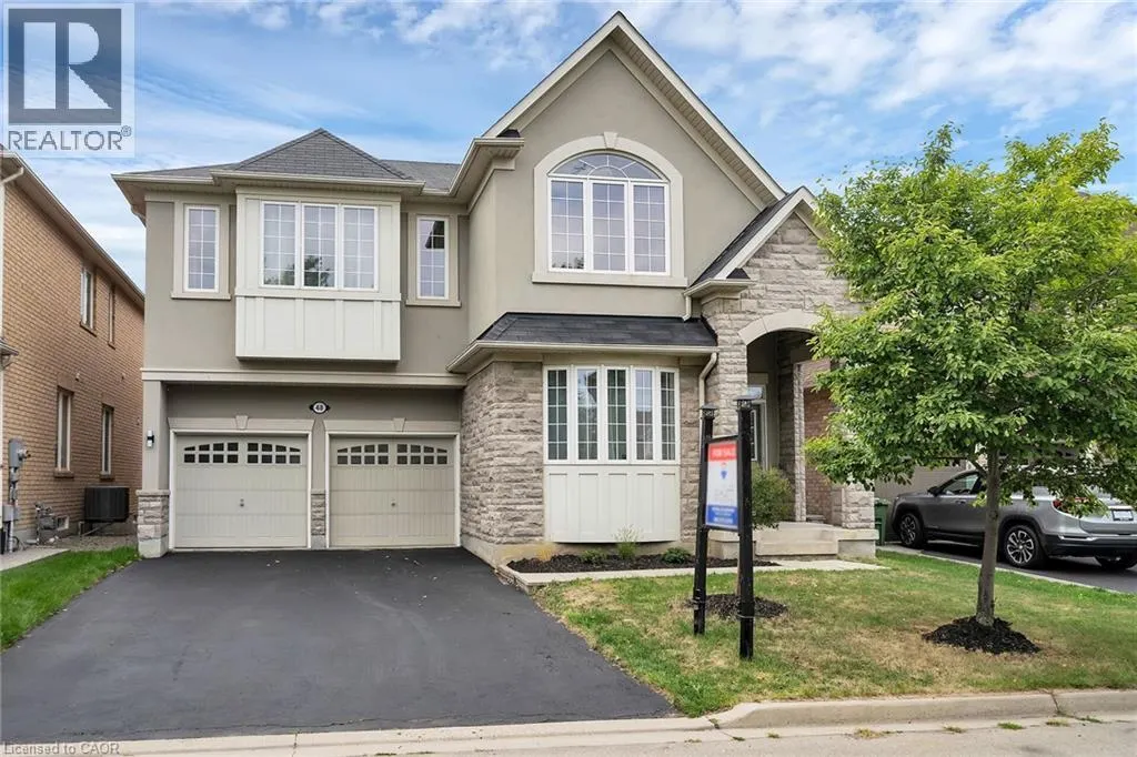 48 MONTREAL Circle