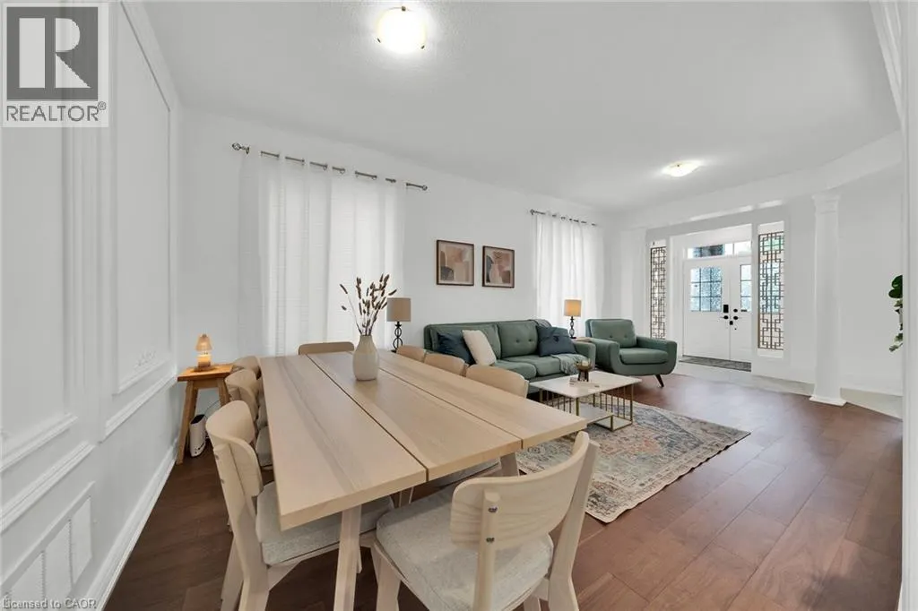 48 MONTREAL Circle
