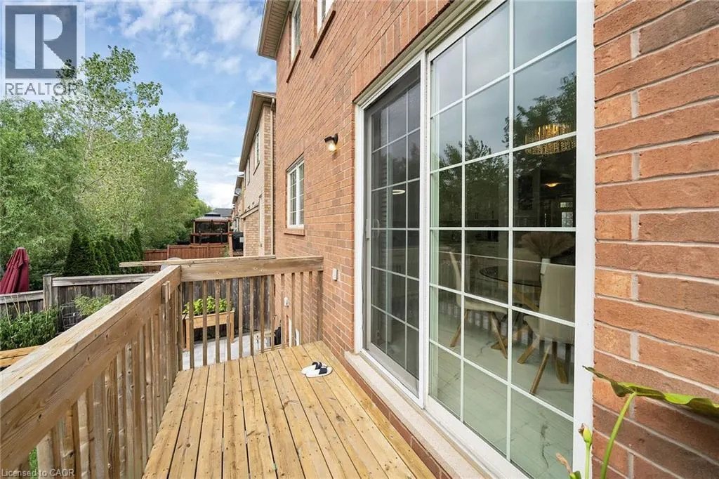 48 MONTREAL Circle