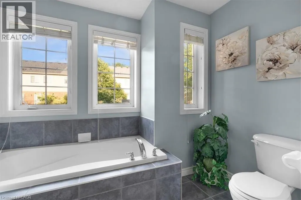 250 AINSLIE Street S Unit# 48, #48