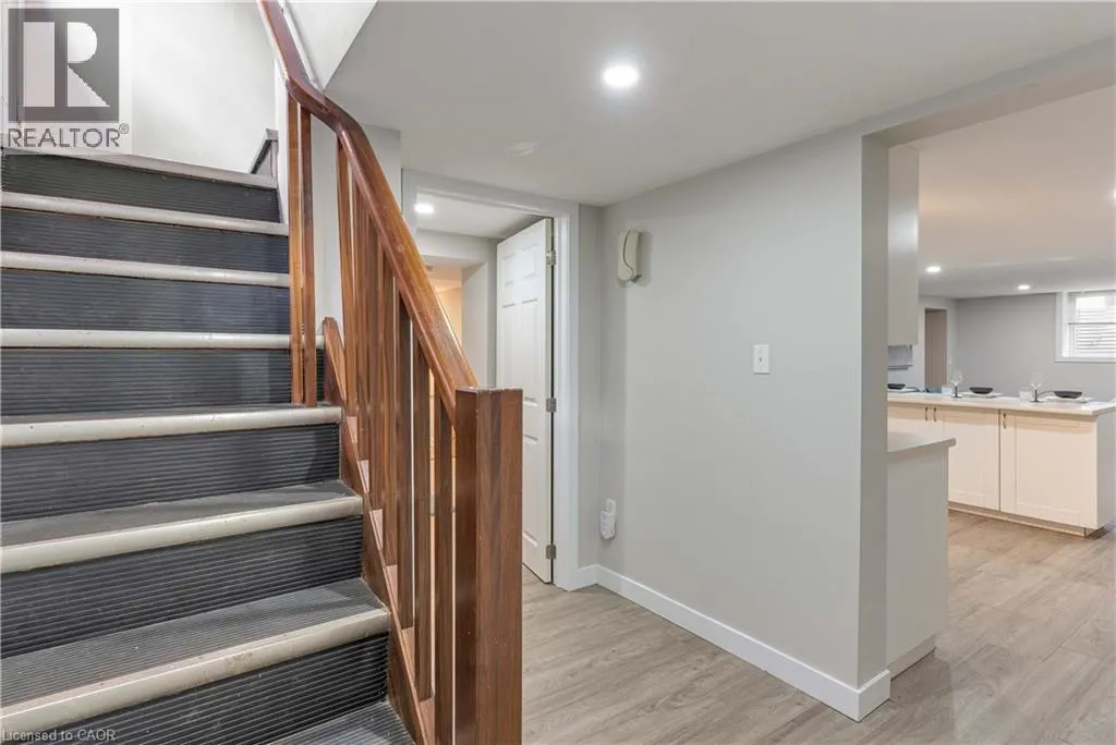 82 SOUTHMOOR Drive