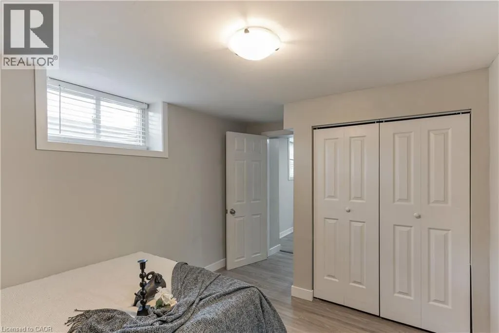 82 SOUTHMOOR Drive