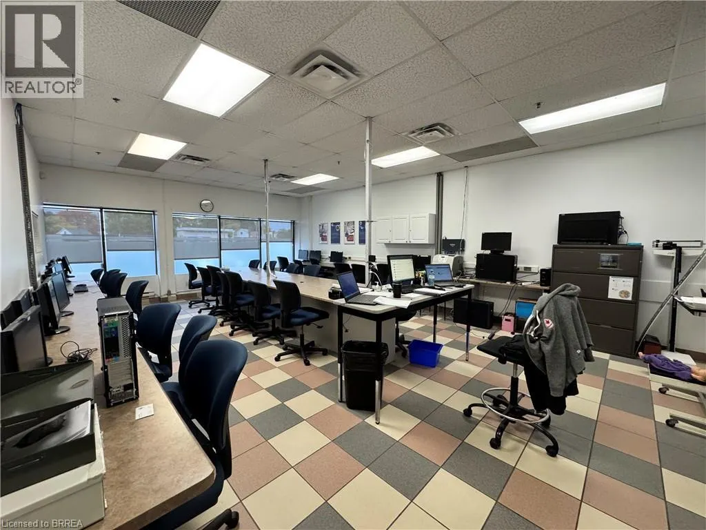 39 KING GEORGE Road Unit# G2, #G2