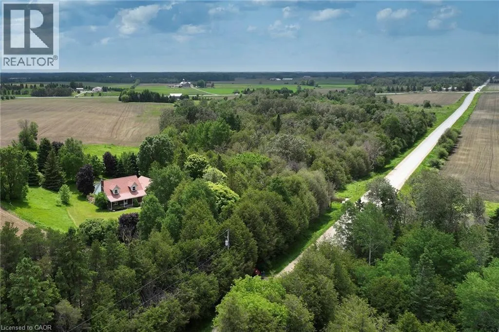 7135 SIDEROAD 3 Sideroad E