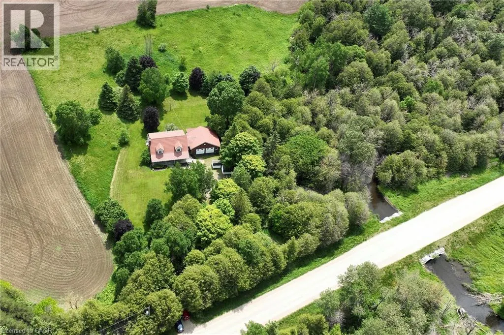 7135 SIDEROAD 3 Sideroad E