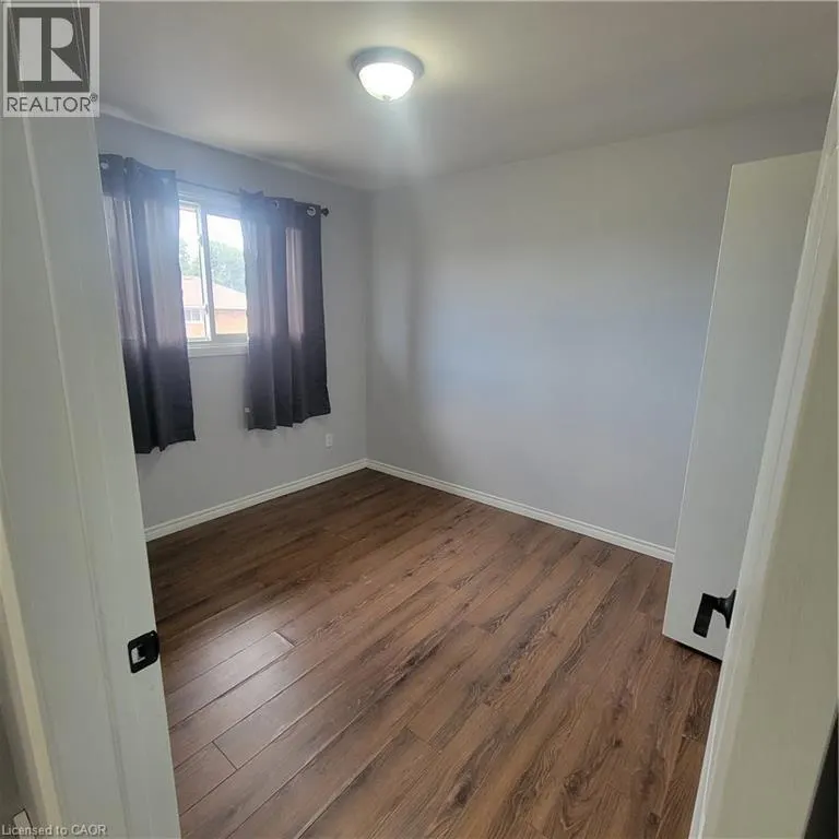 809 WALTER Street Unit# B, #B