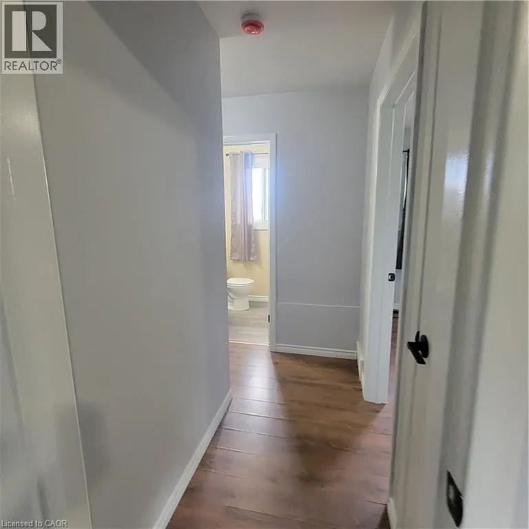 809 WALTER Street Unit# B, #B