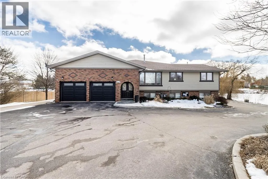 1615 HIGHLAND Road W