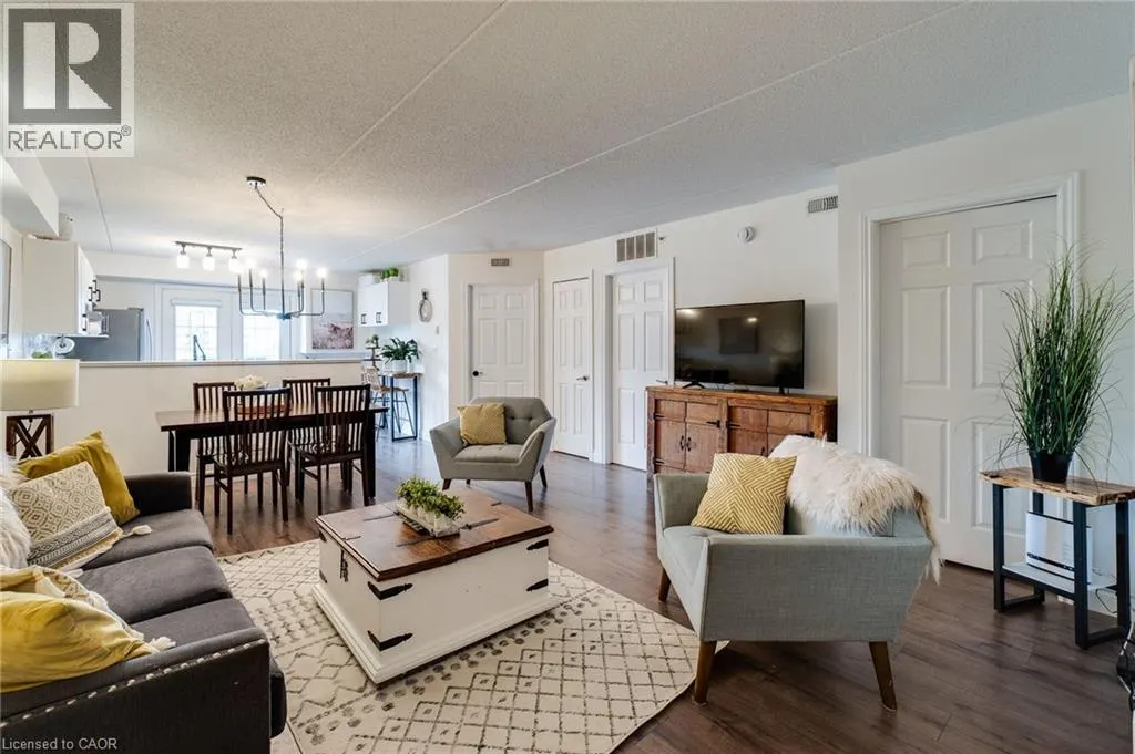 2045 APPLEBY Line Unit# 305, #305