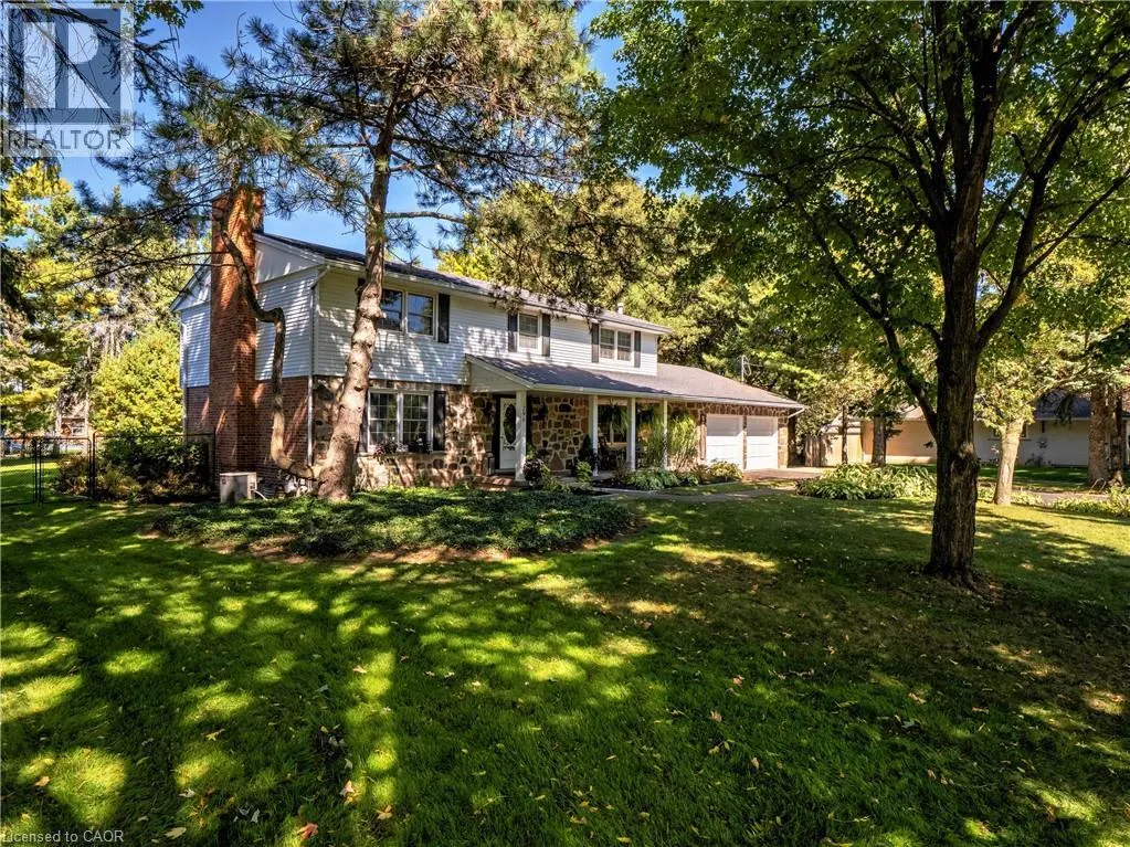 296 EDGEHILL Drive