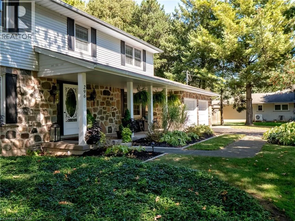 296 EDGEHILL Drive