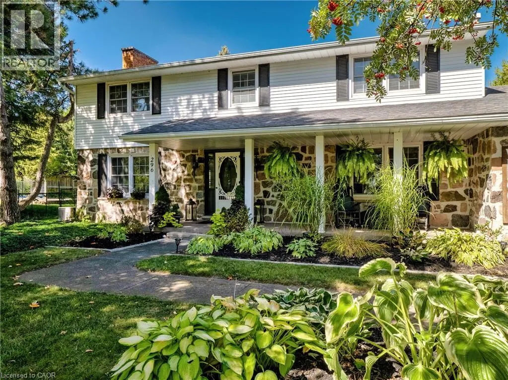 296 EDGEHILL Drive