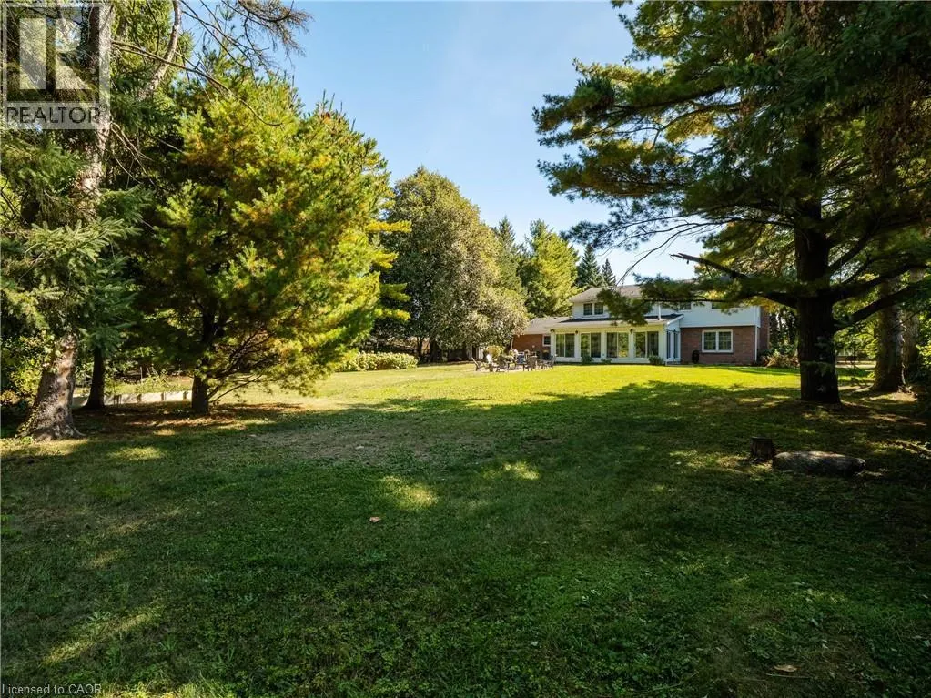 296 EDGEHILL Drive