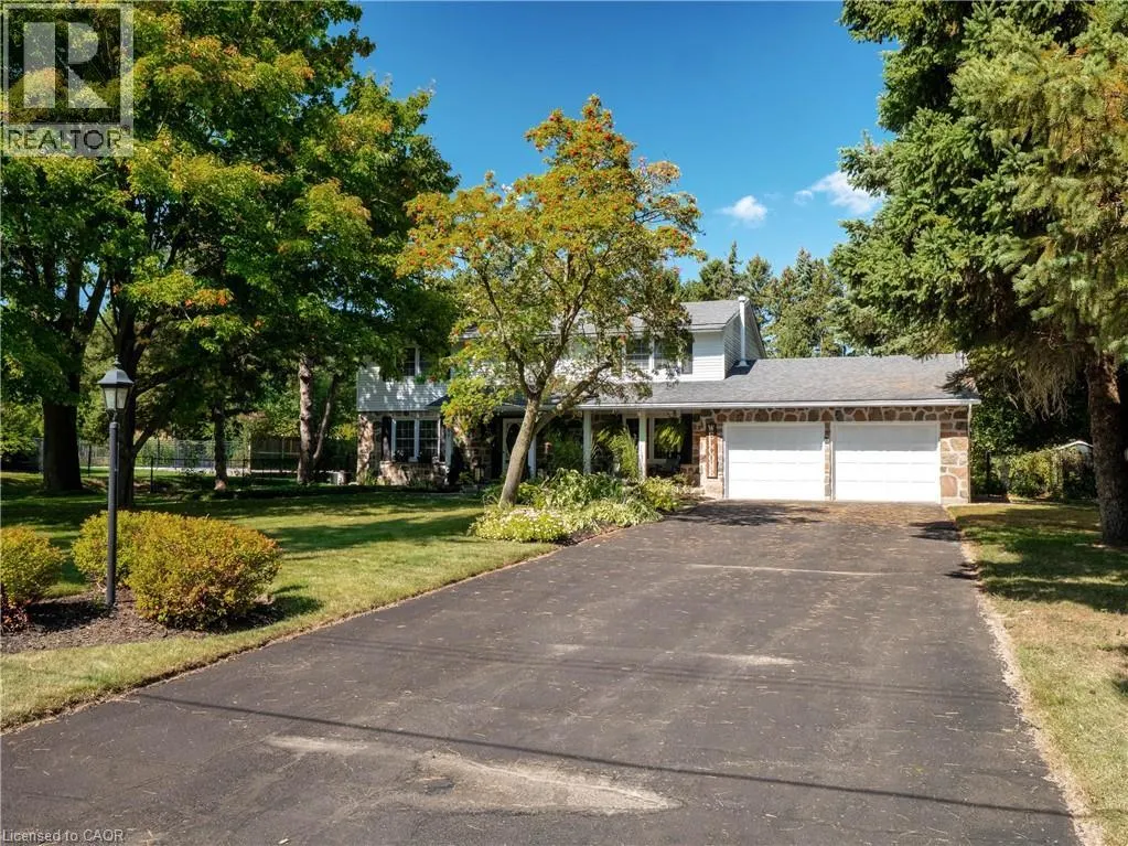 296 EDGEHILL Drive