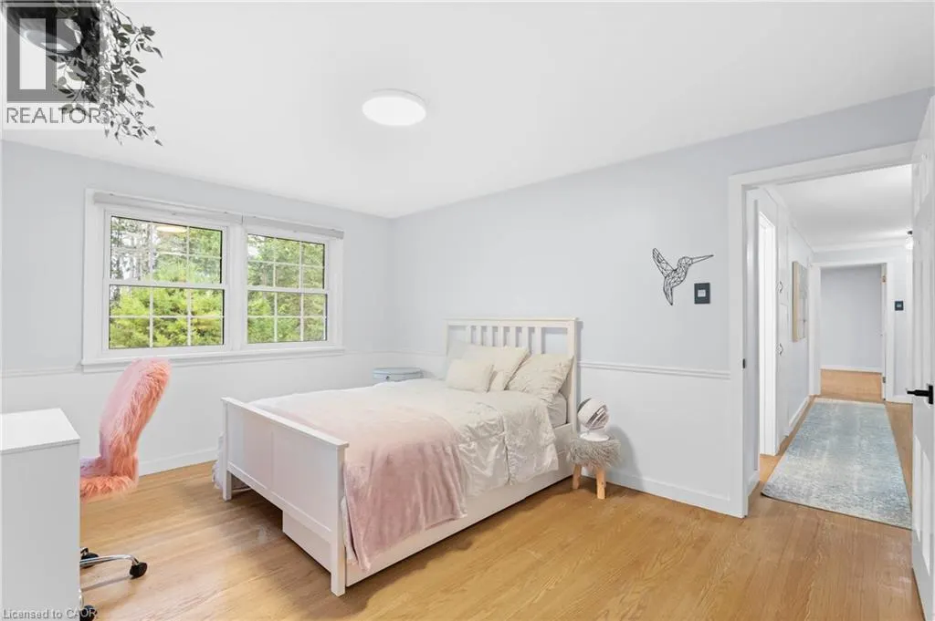 296 EDGEHILL Drive