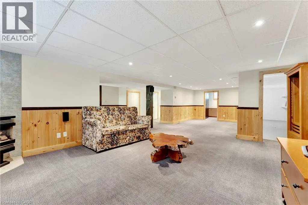5227 MULBERRY Drive