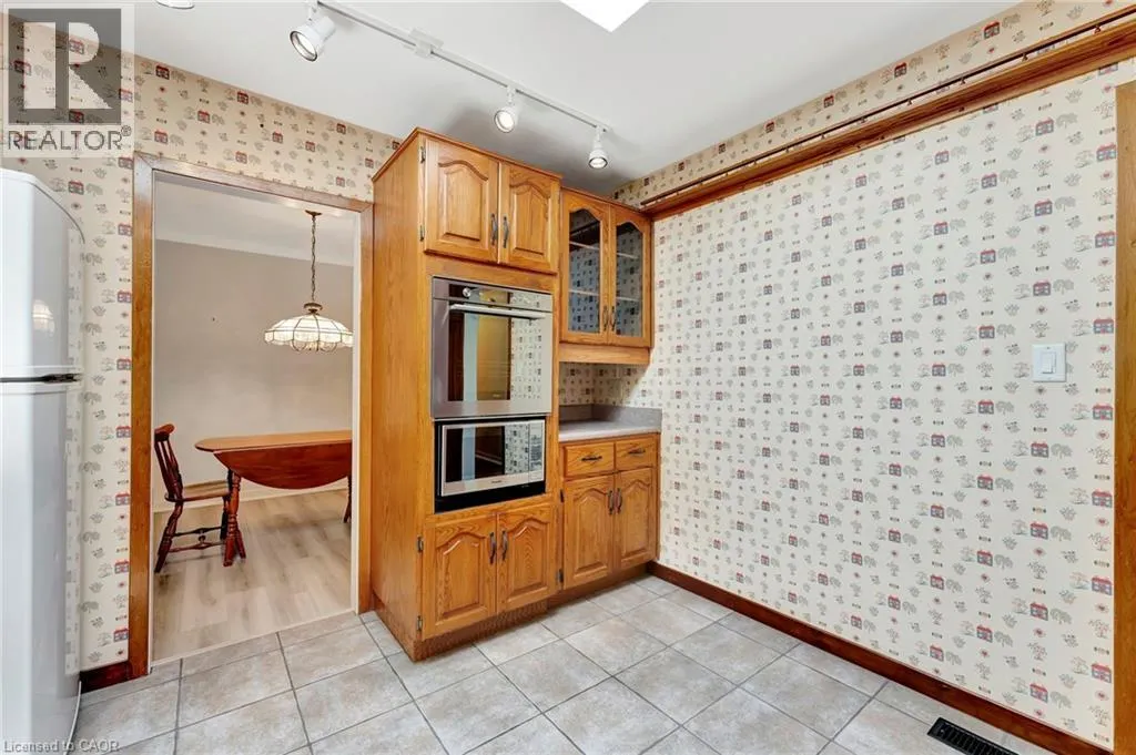 5227 MULBERRY Drive