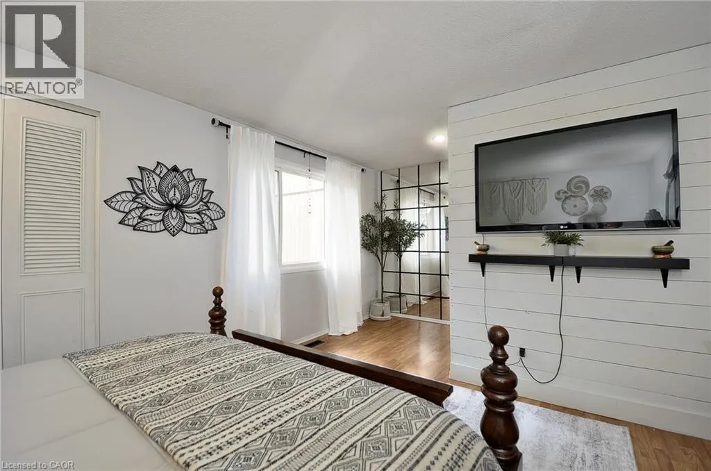279 SANDOWNE Drive Unit# 21, #21