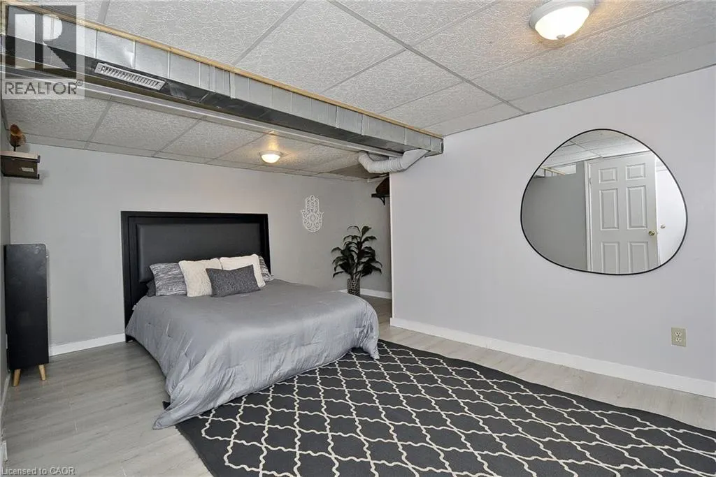 279 SANDOWNE Drive Unit# 21, #21