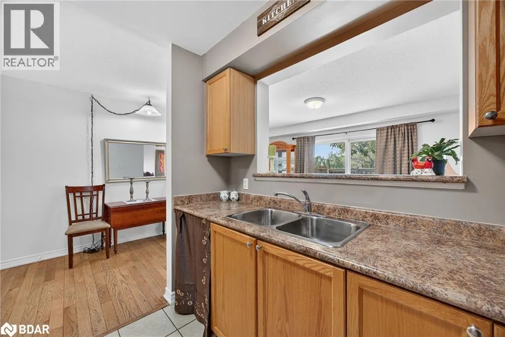37 SOUTHWOODS Crescent Unit# 51, #51