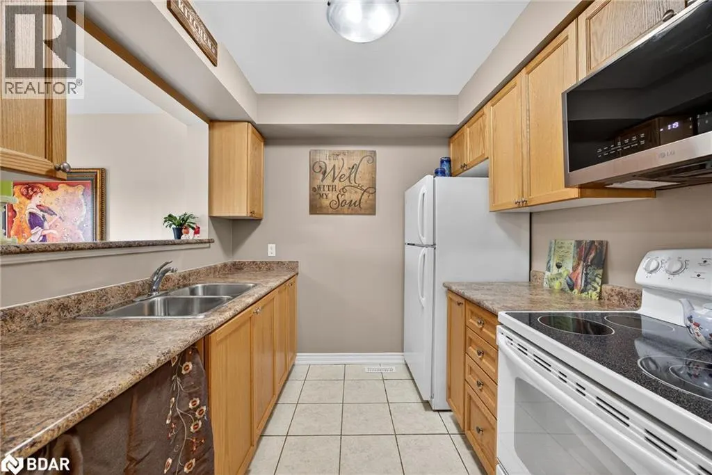 37 SOUTHWOODS Crescent Unit# 51, #51